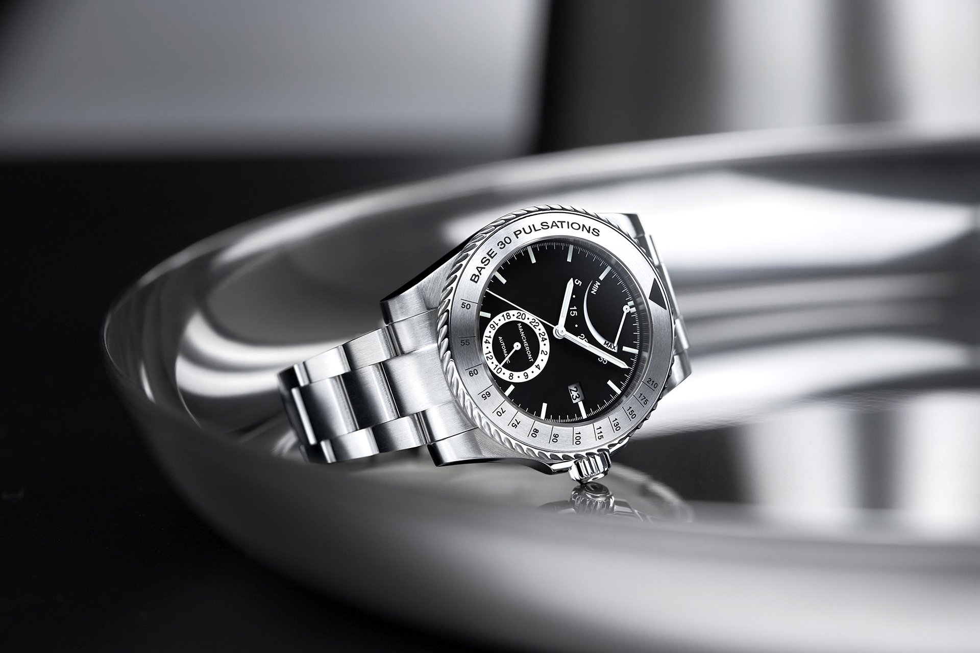 Pacer - 77000AC - Black Dial Men's Watch - Mancheront